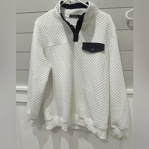 Casual Pullover Quilted White Sweatshirt Large - Picture 1 of 5